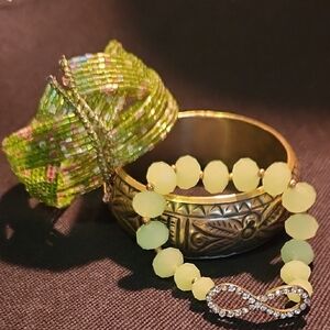 Chic Green and Gold Bracelet Set